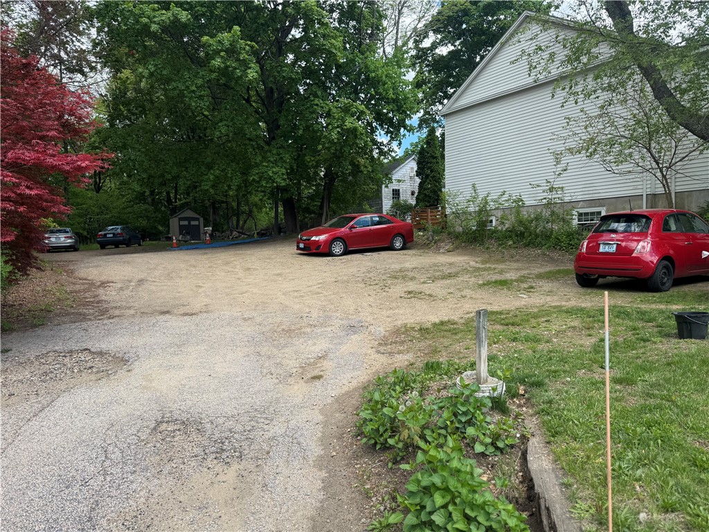 1089 Main Street