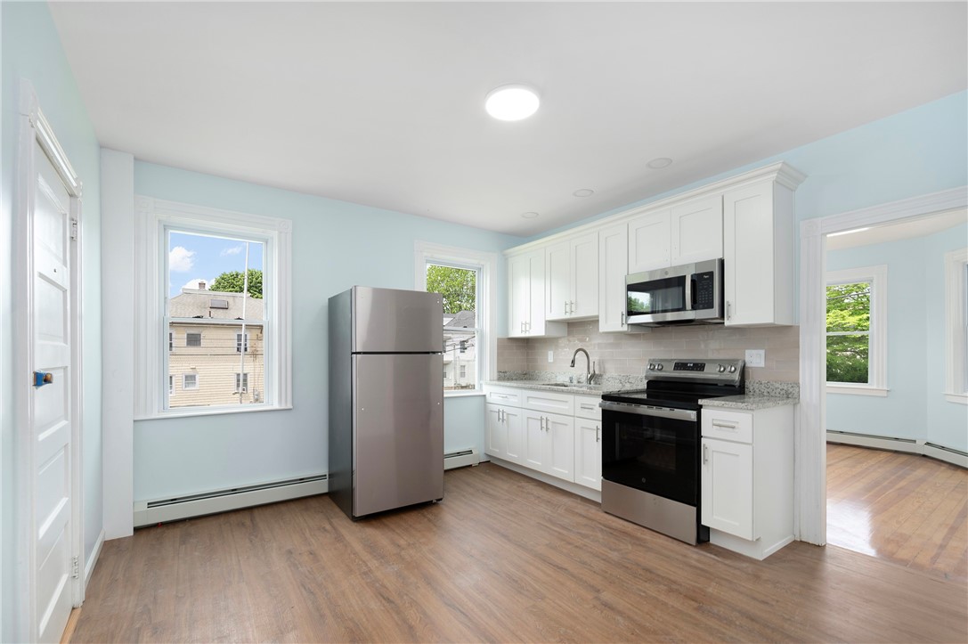 87 Lyman Avenue
