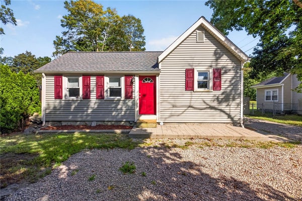 660 TOWER HILL RD, NORTH KINGSTOWN, RI 02852 - Image 80c00fe07fc866e99c1defd38cb2ab2d/4293447529