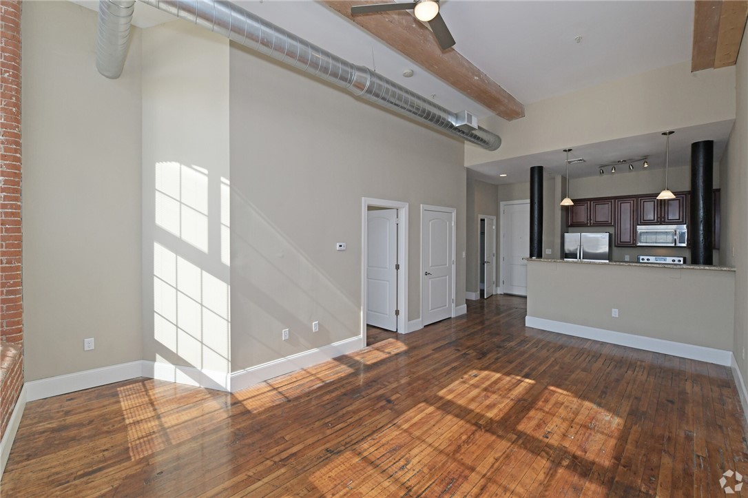 75 POCASSET Street 133