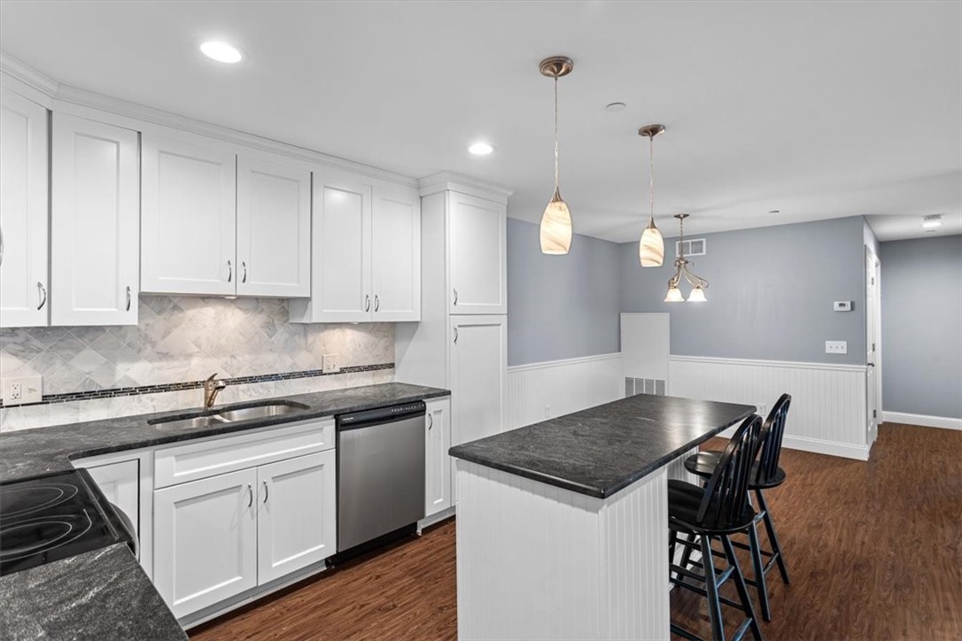 60 Saw Mill Drive 307