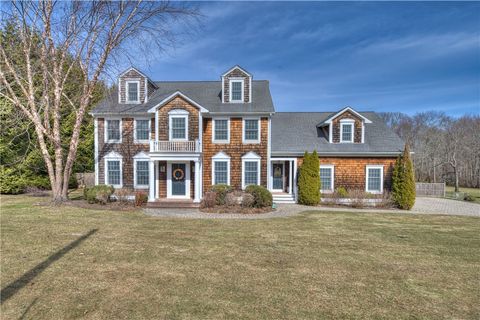 154 Lincoln Avenue Barrington RI 02806