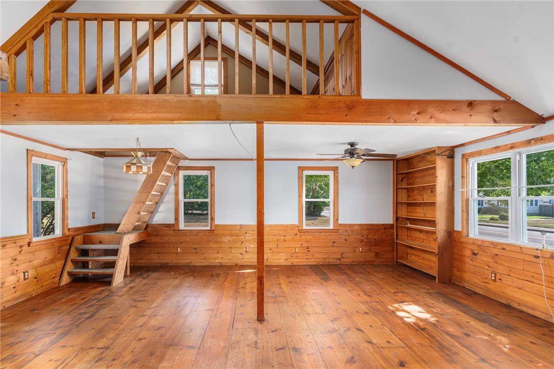 North Kingstown, Rhode Island 02852, United States, 3 Bedrooms Bedrooms, ,2 BathroomsBathrooms,Residential,Active,182924