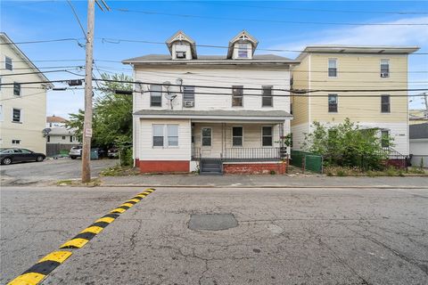 423 Pine Street Central Falls RI 02863