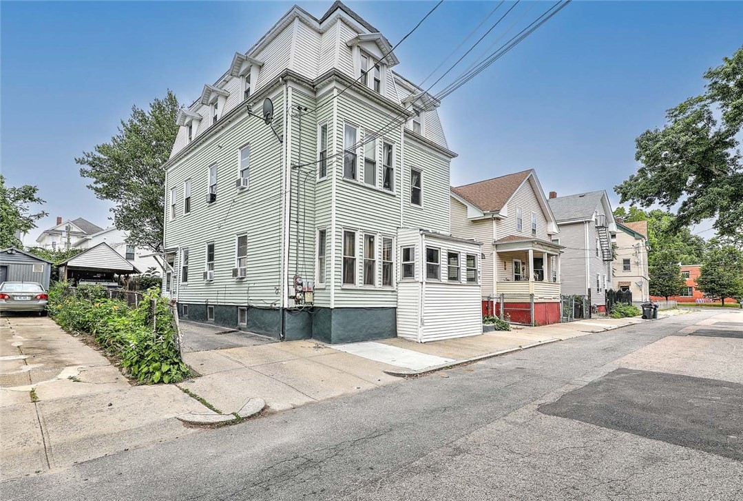 17 -19 Plum Street