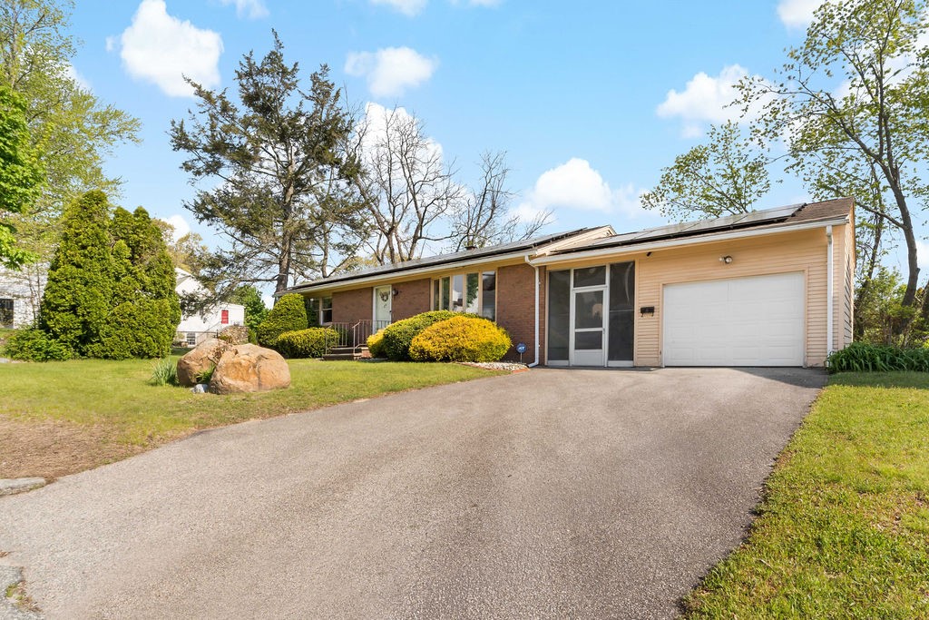 85 Sunset Avenue