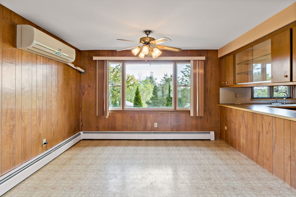 85 Sunset Avenue