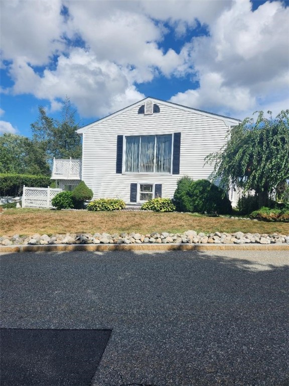 27 Aurelia Drive