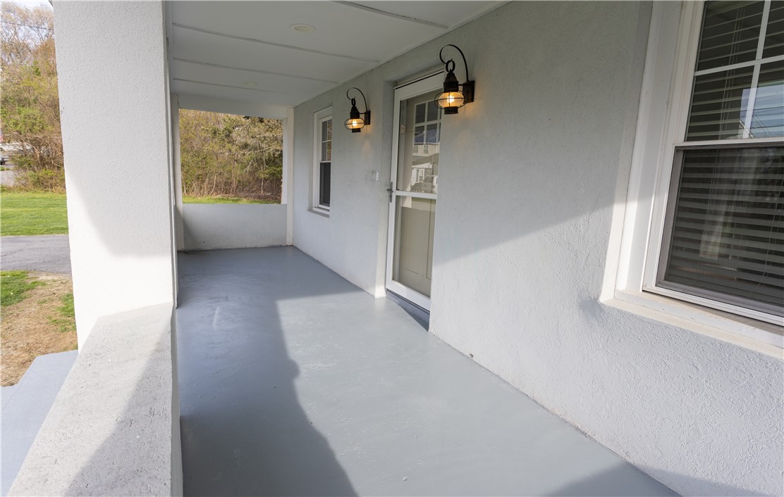 20 West View Street