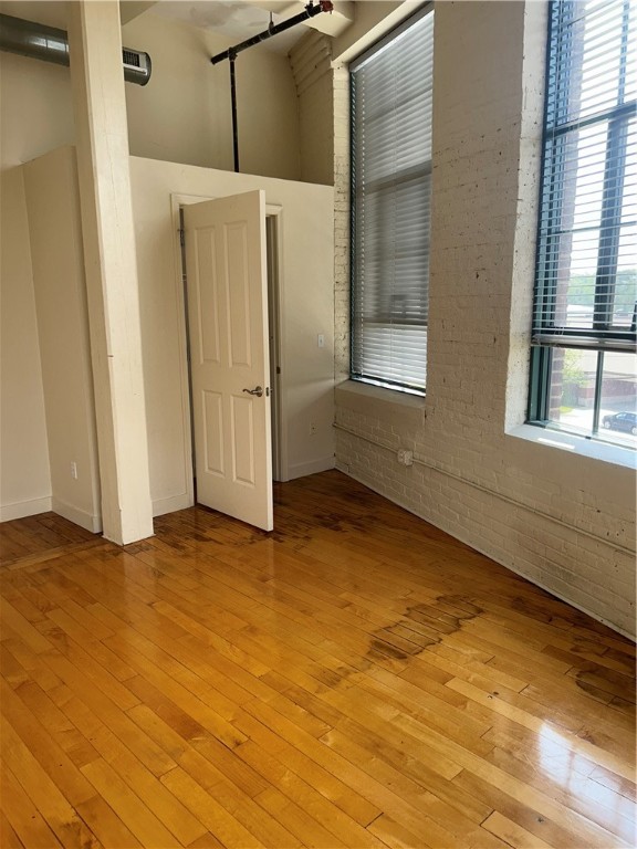 20 Newman Avenue 1-1112