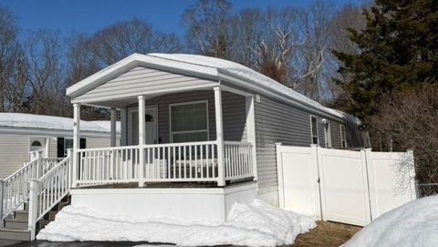 14 Hemlock Road Glocester RI 02814