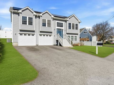 29 Calumet Avenue Johnston RI 02919