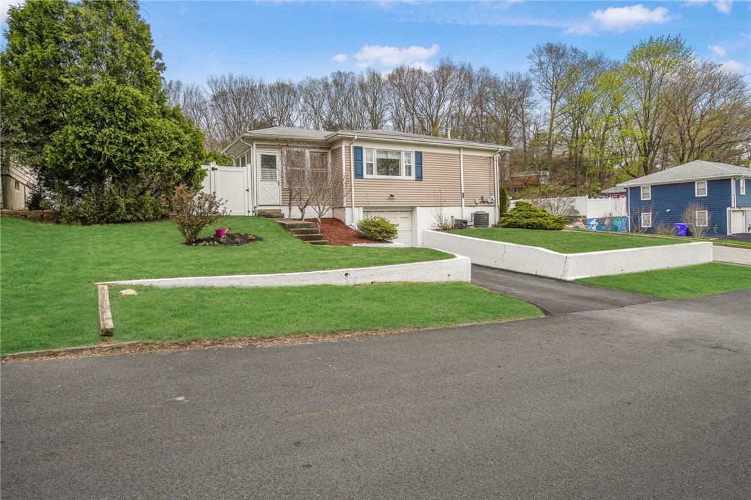 6 Longmeadow Drive