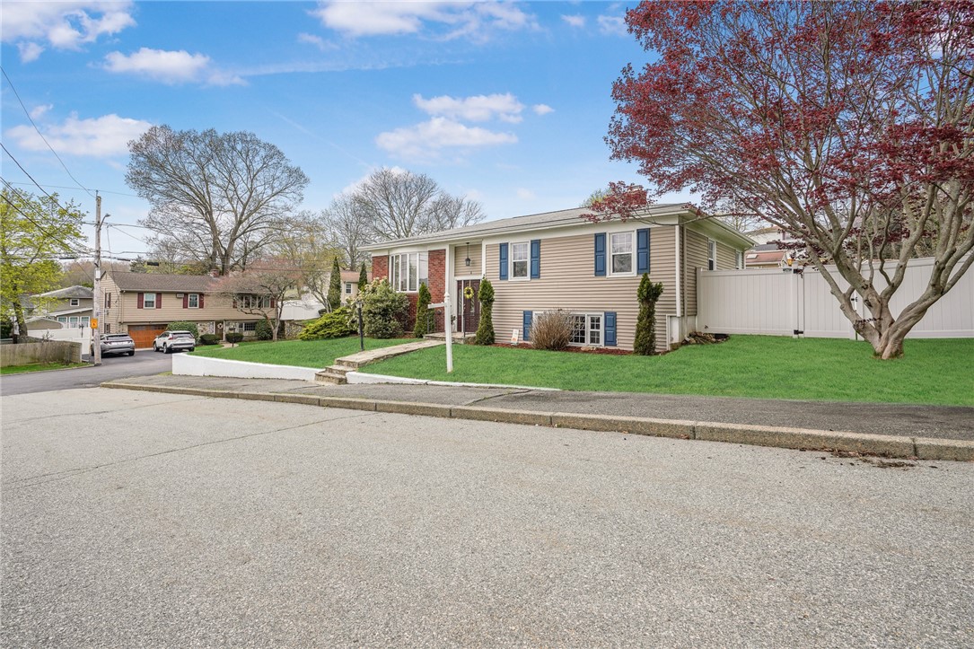 6 Longmeadow Drive