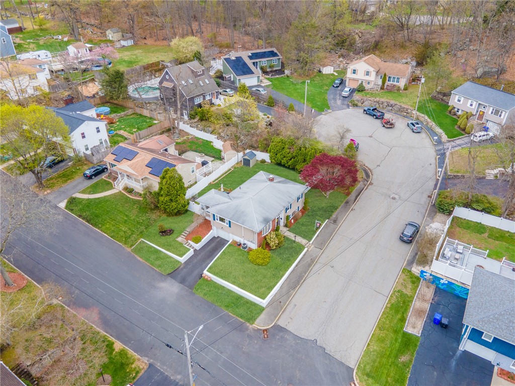 6 Longmeadow Drive