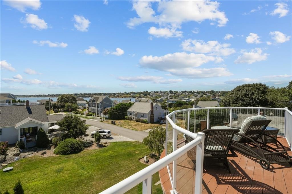 Narragansett, Rhode Island, 02882, United States, 4 Bedrooms Bedrooms, ,4 BathroomsBathrooms,Residential,Active,2032894
