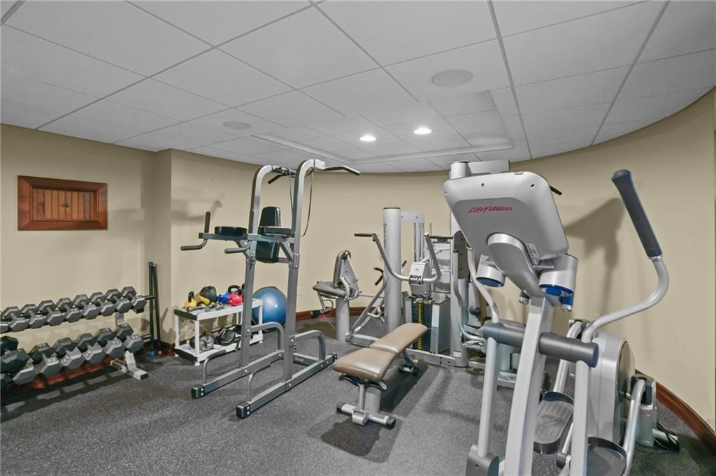 Narragansett, Rhode Island, 02882, United States, 4 Bedrooms Bedrooms, ,4 BathroomsBathrooms,Residential,Active,2032894