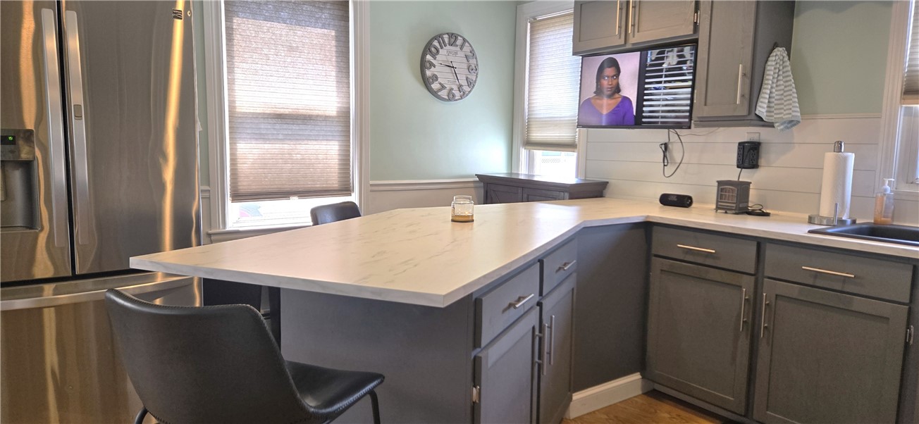 92 Silver Spring Avenue