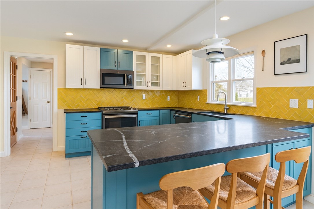 400 Third Beach Road