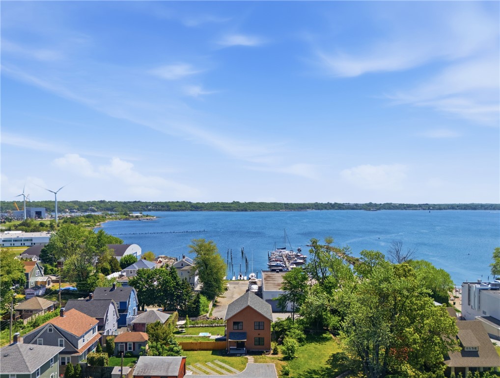 1124 Narragansett Boulevard