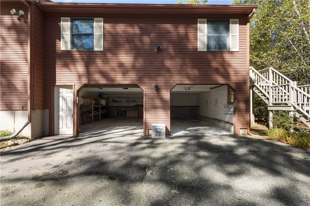 886 Weaver Hill Road