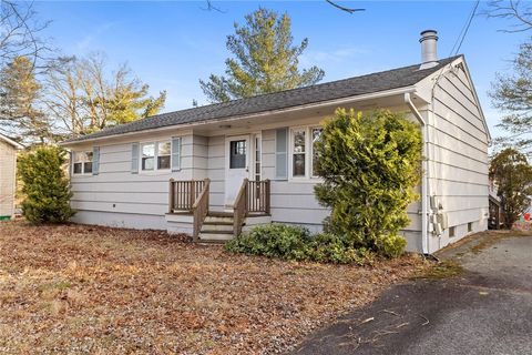 50 Indian Run Trail Smithfield RI 02917