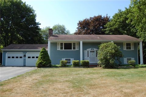 109 Suffolk Drive North Kingstown RI 02852