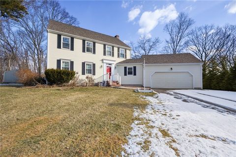 37 Aspen Court North Kingstown RI 02852