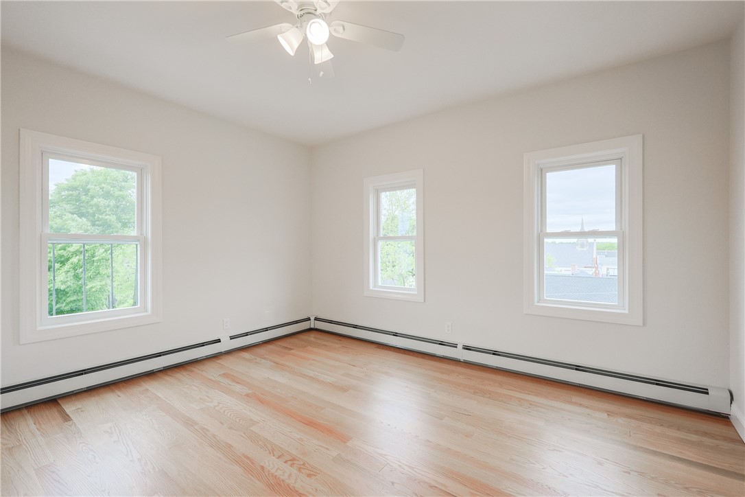 529 Wood St 4th floor Street 4