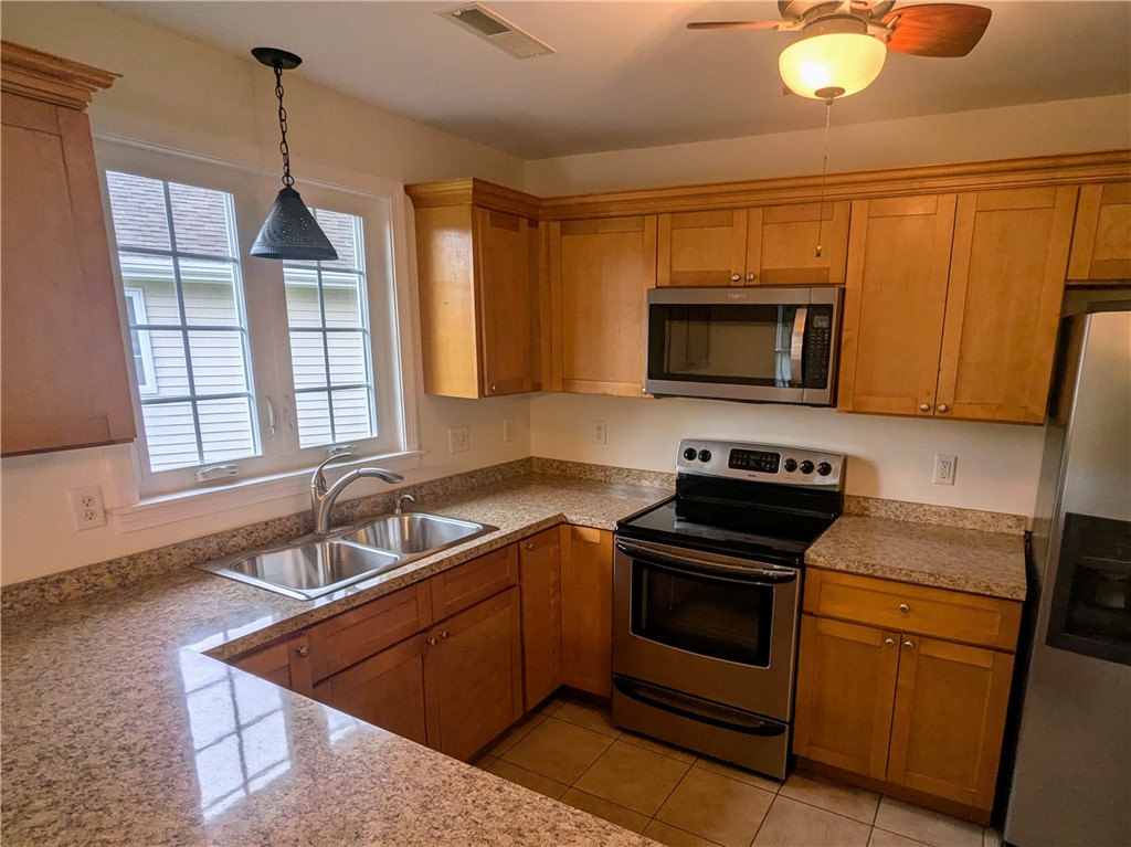 3105 Village Green Circle