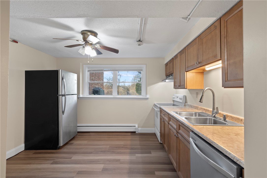 510 child Street 402B