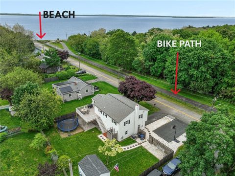 118 Pettee Avenue North Kingstown RI 02852
