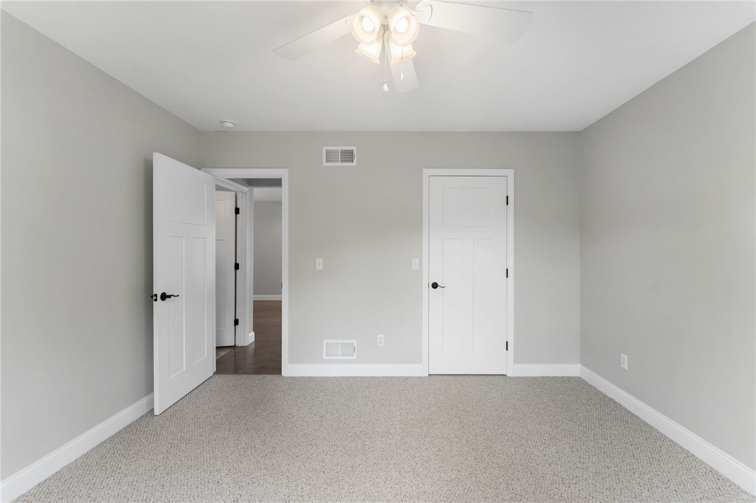 Richmond, Rhode Island 02898, United States, 2 Bedrooms Bedrooms, ,2 BathroomsBathrooms,Residential,Active,151433