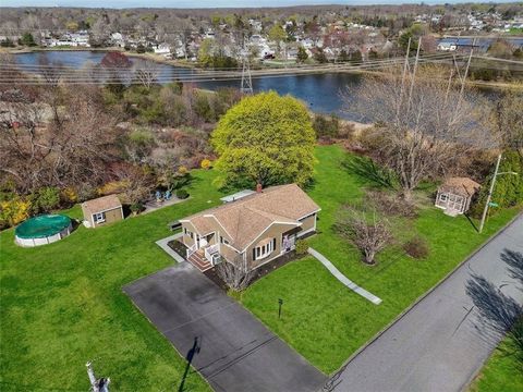 67 Montgomery Road Swansea MA 02777