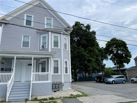 Multi Family in Providence RI 40 Norwich Avenue.jpg