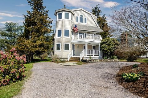 18 Lugger Street Jamestown RI 02835
