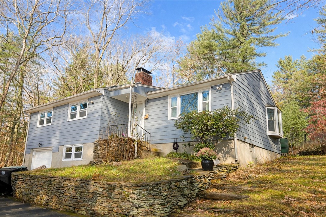 370 Maple Valley Road