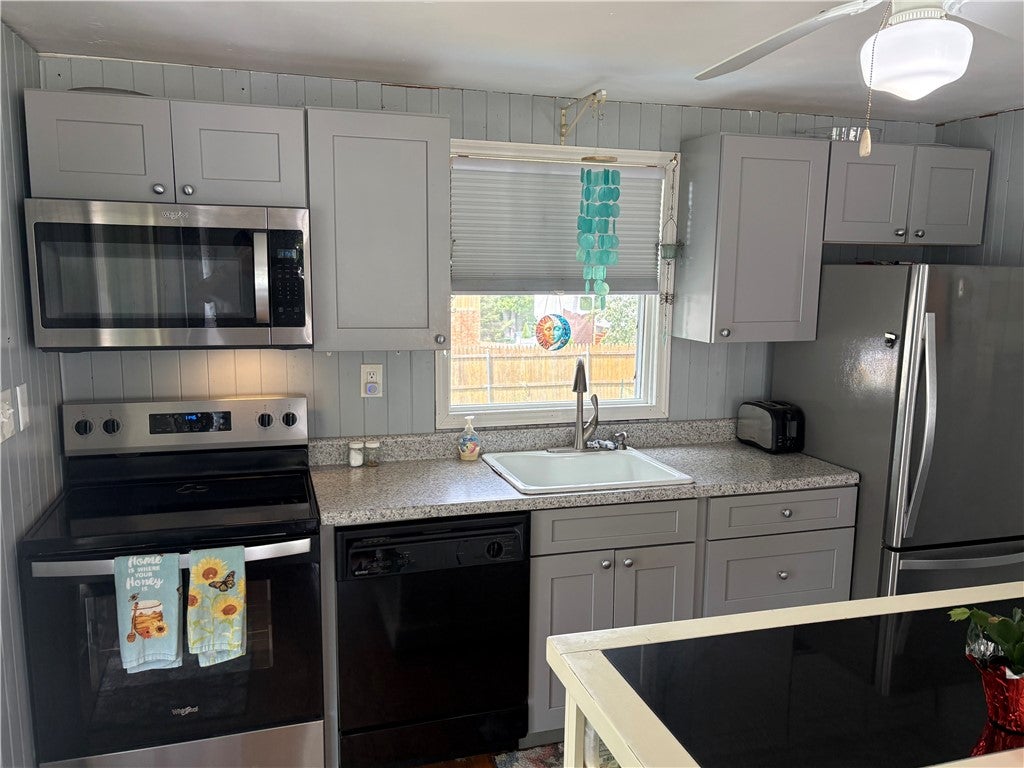 52 TwinLeaf Trail