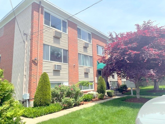 45 Urban Avenue