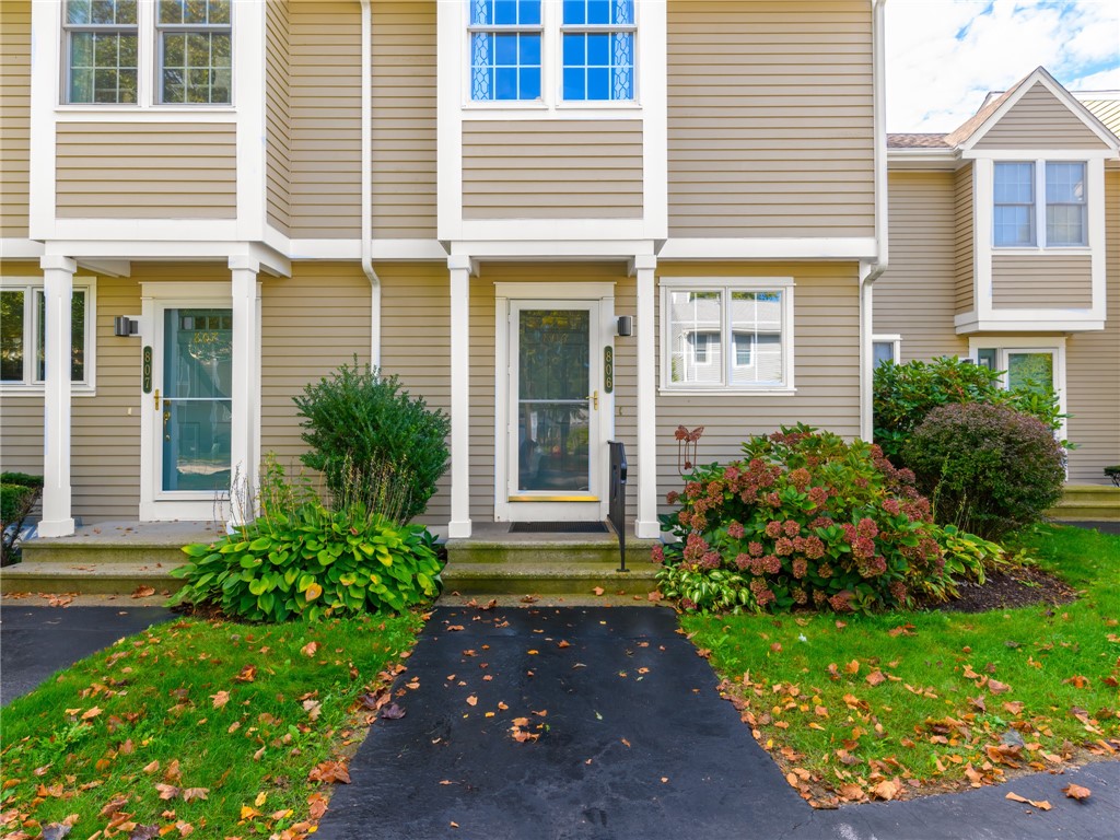 735 Willet Avenue 806