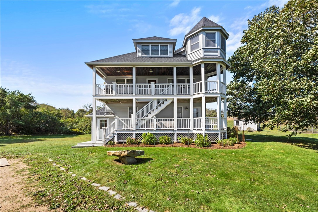 1194 Center Road
