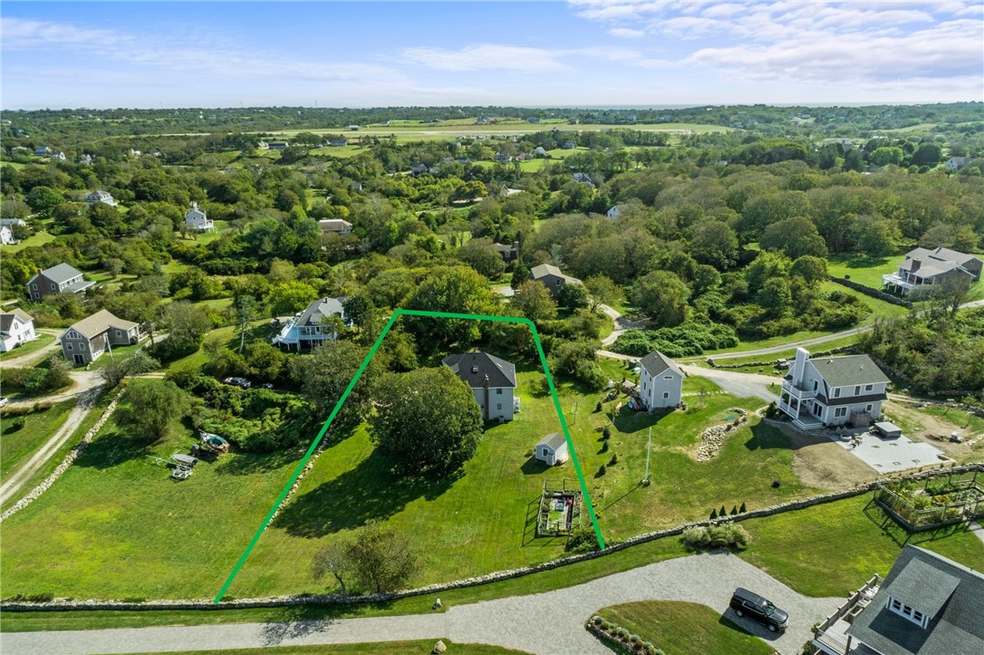 1194 Center Road