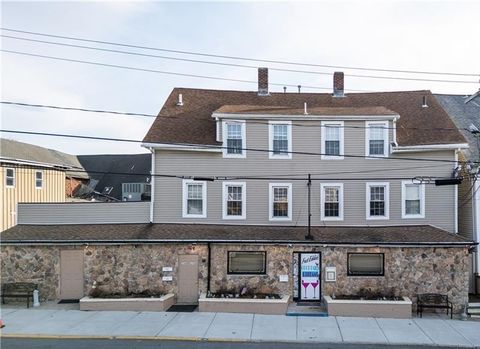 350 River Street Woonsocket RI 02895