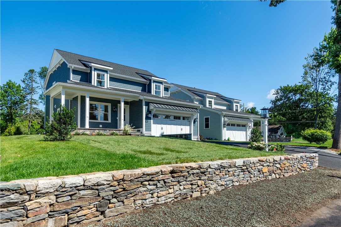 15 Cora Street