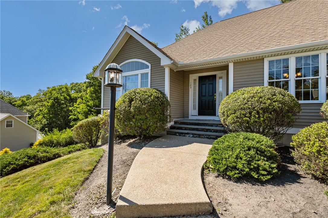 125 West Road