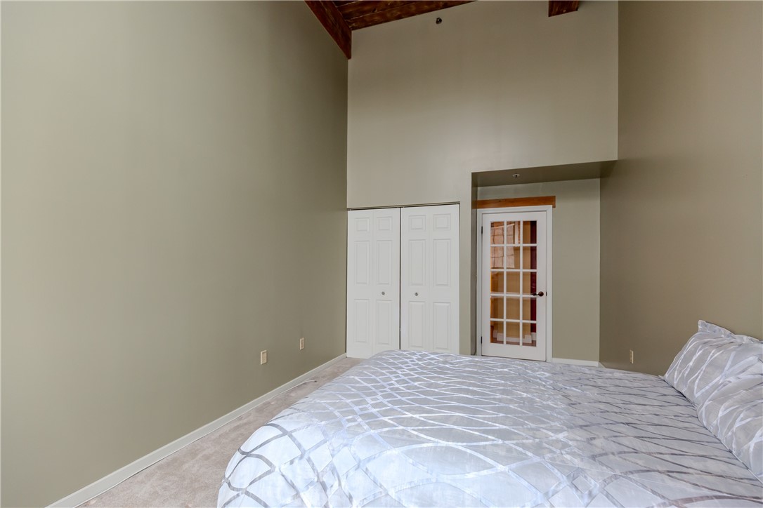 15 Higgins Street 311