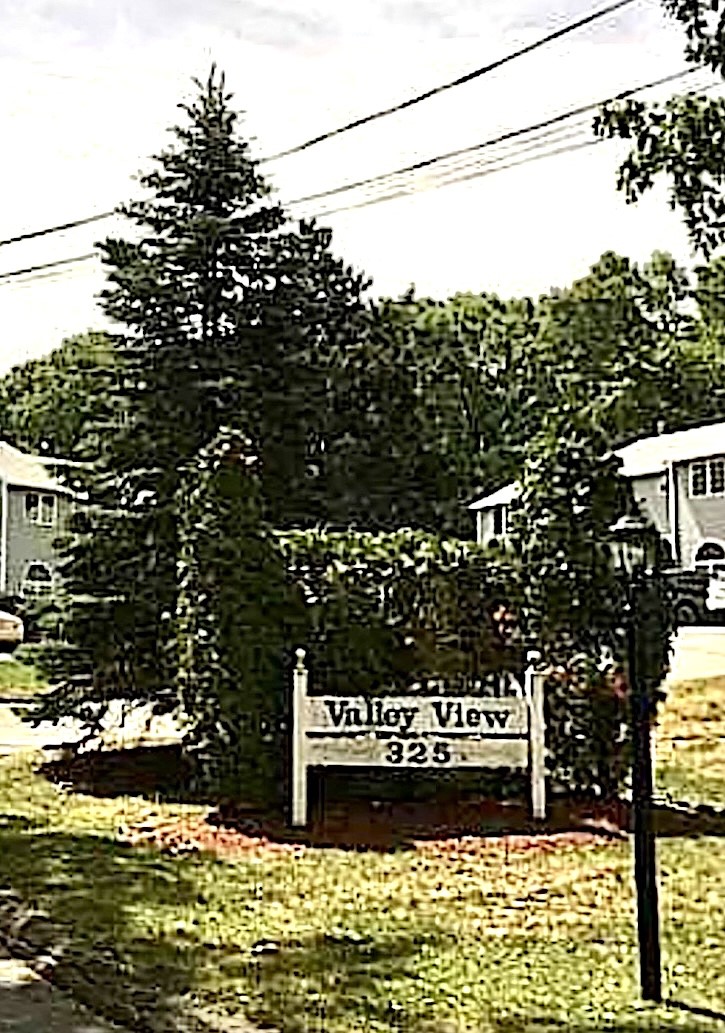 325 New London Avenue A1