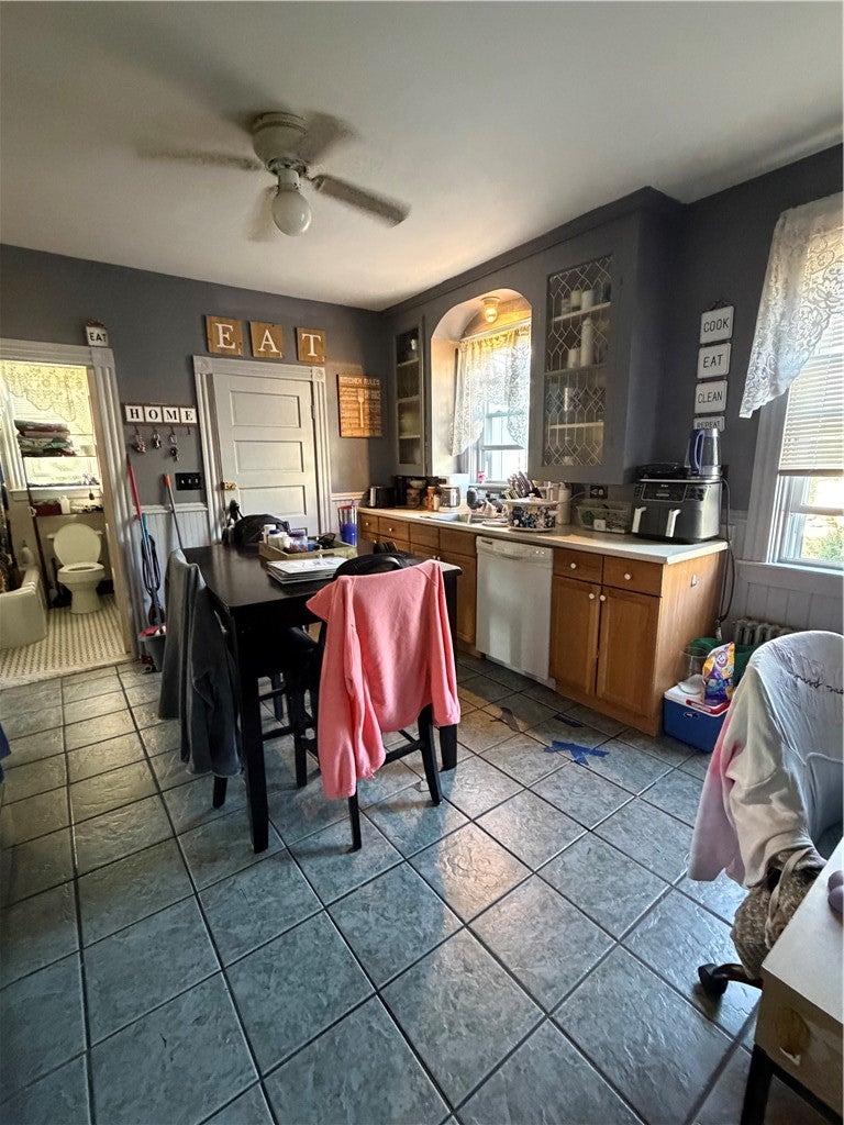 1475 Plainfield Pike