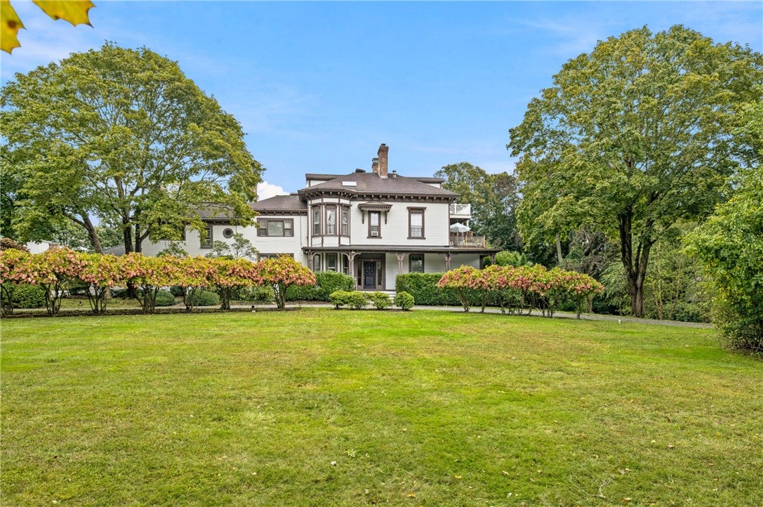 46 Chastellux Avenue M7