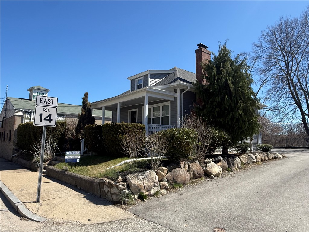 1076 Plainfield Street